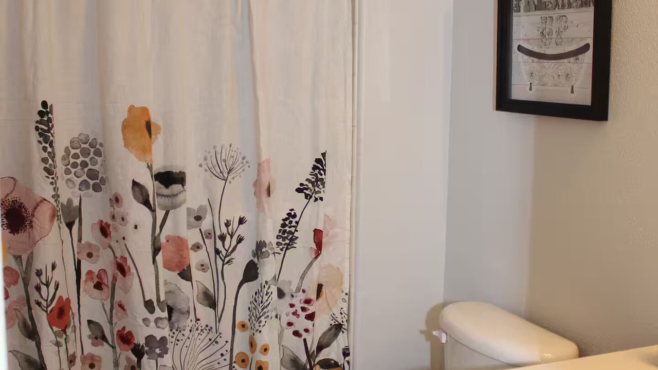 Photo of Bathroom in Fountain