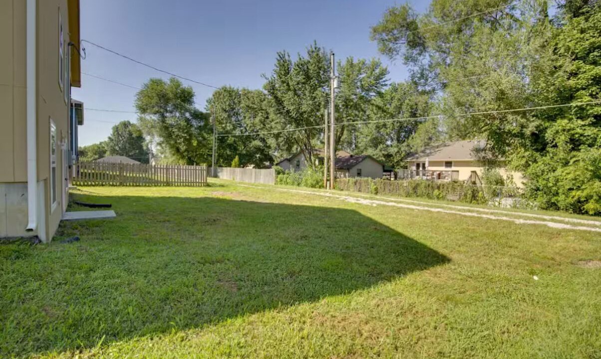 Photo of Outdoor in Lansing
