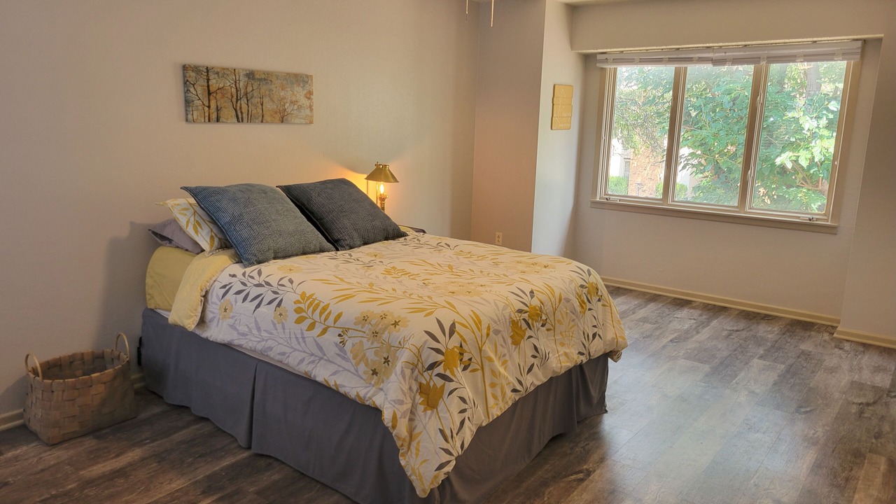 Photo of Bedroom in Bowie