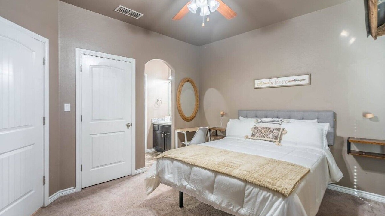Photo of Bedroom in Odessa