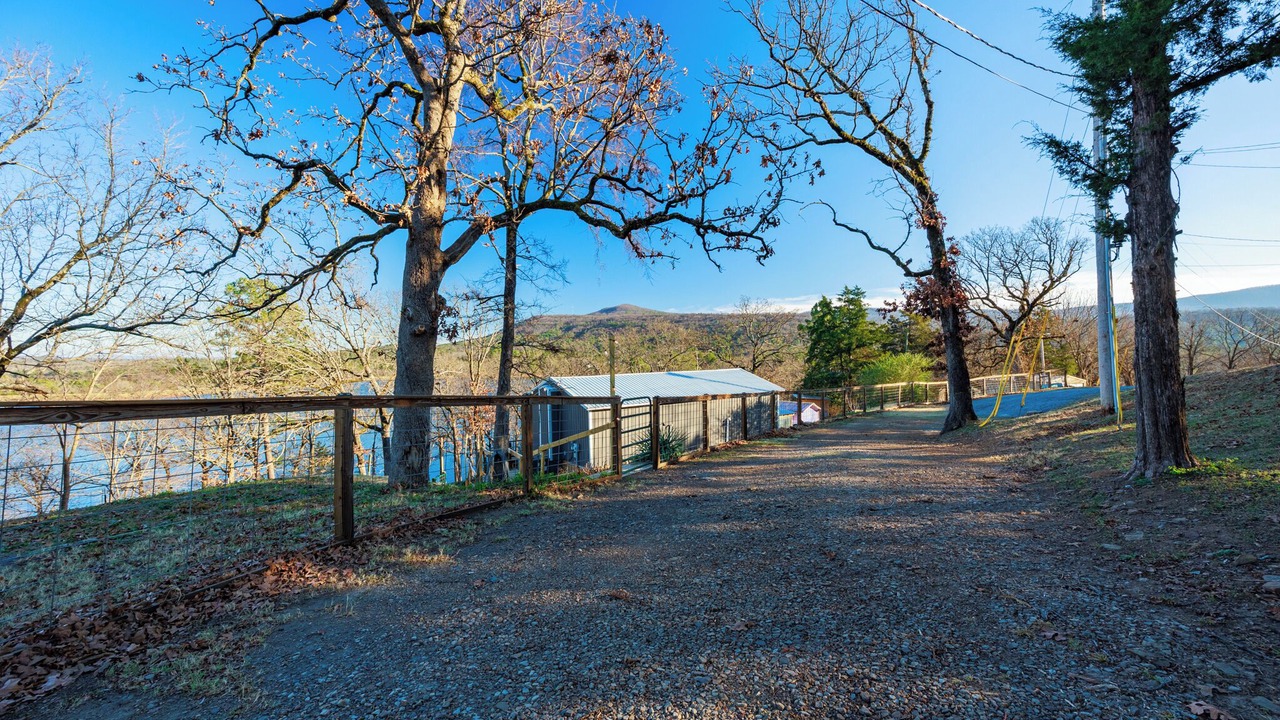 Photo of Outdoor in Bates