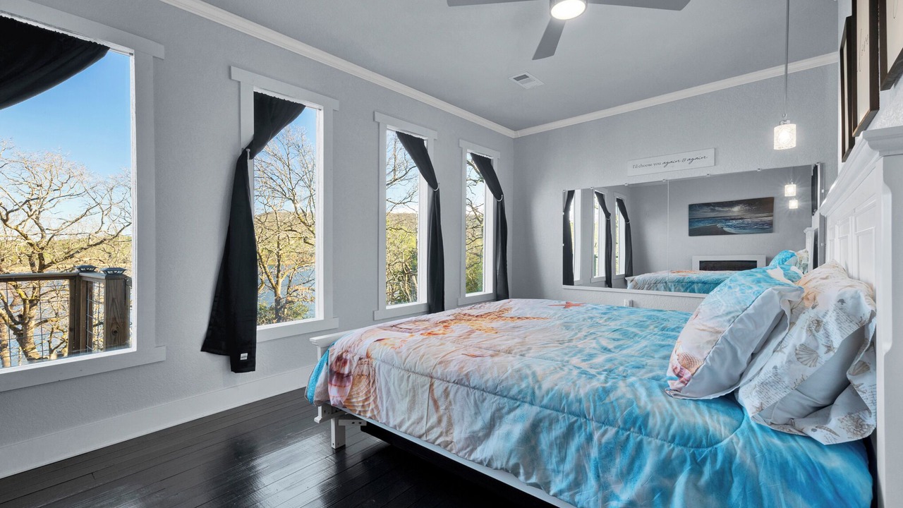 Photo of Bedroom in Bates