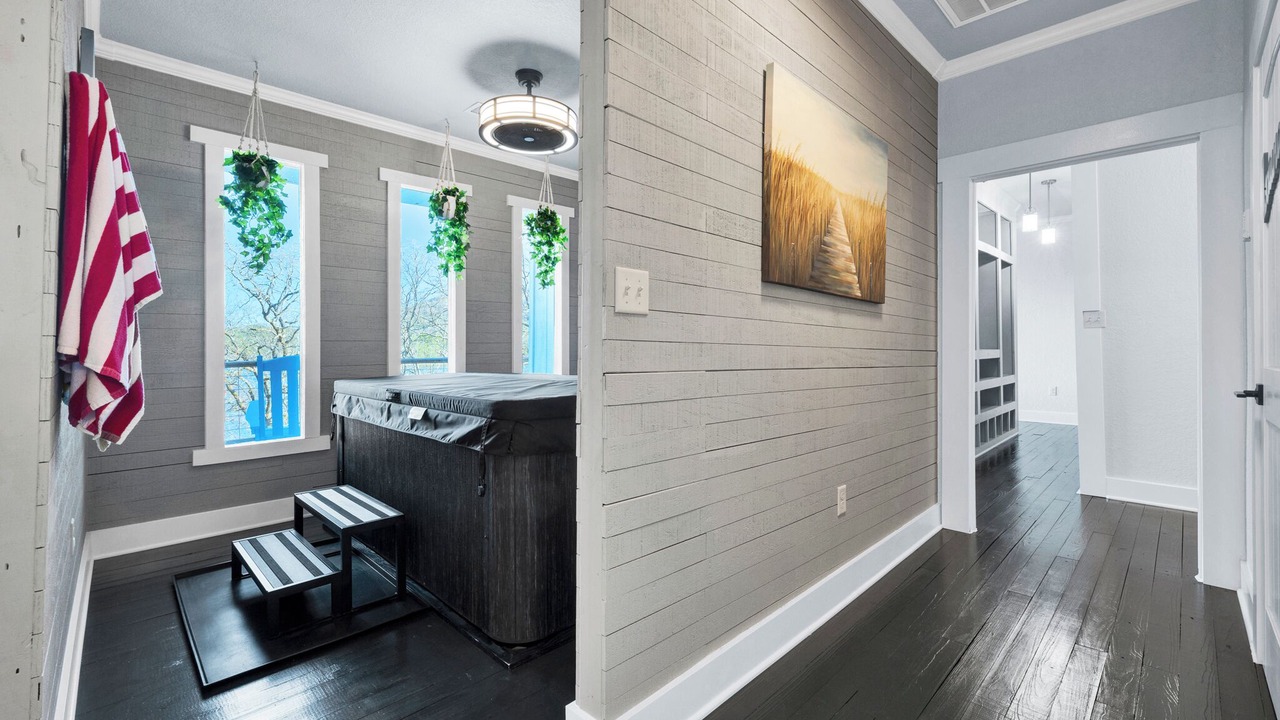 Photo of Bedroom in Bates