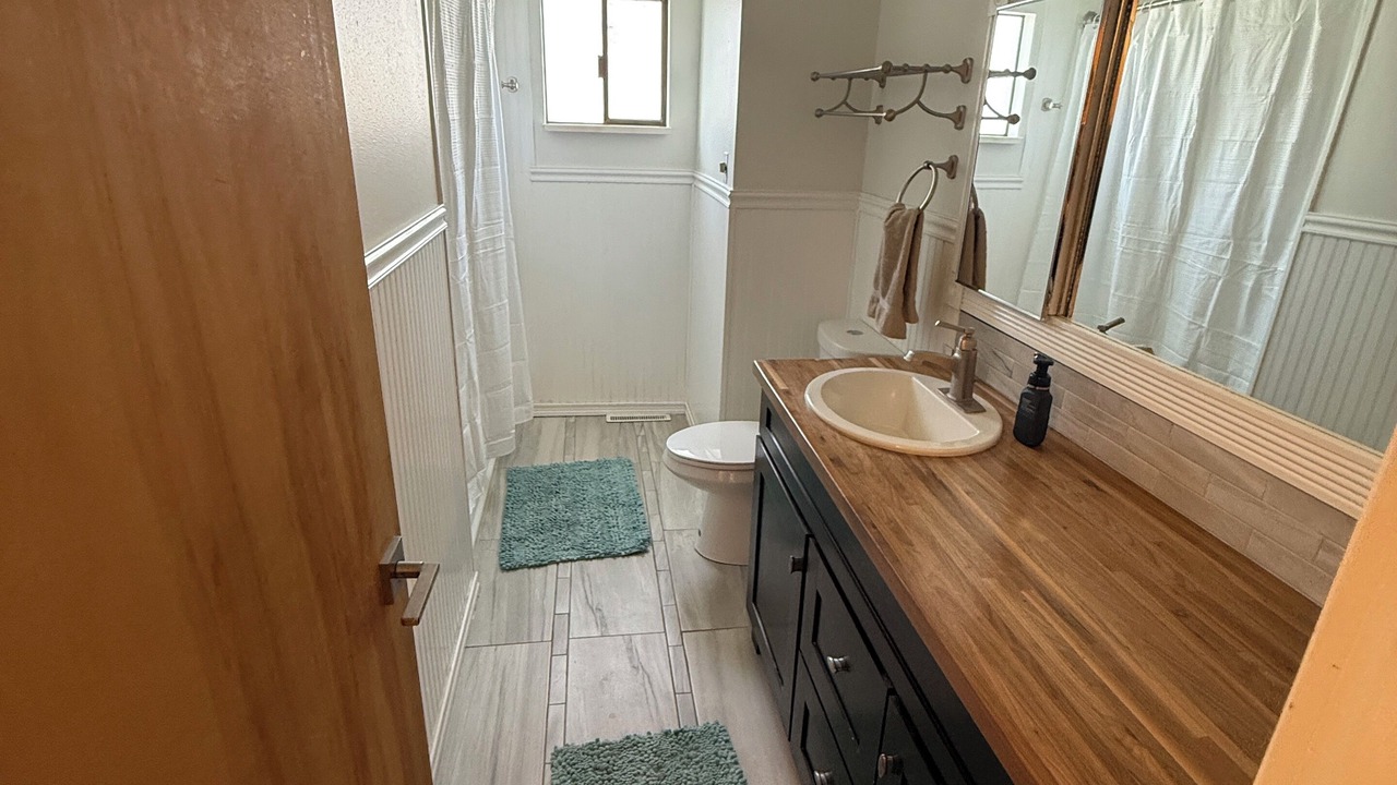 Photo of Bathroom in Moses Lake