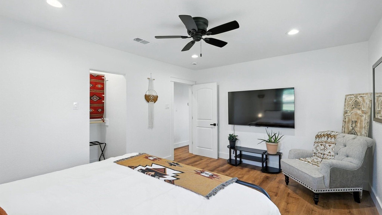 Photo of Bedroom in Wise County