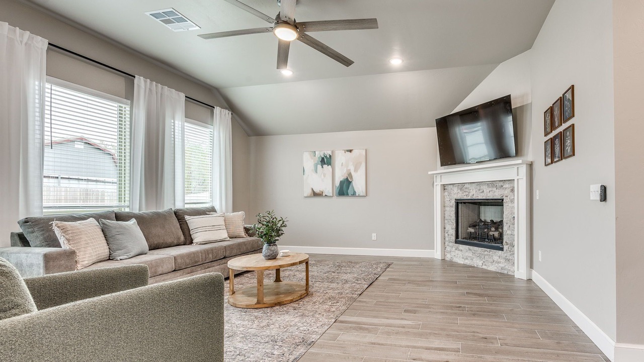 Photo of Livingroom in Norman