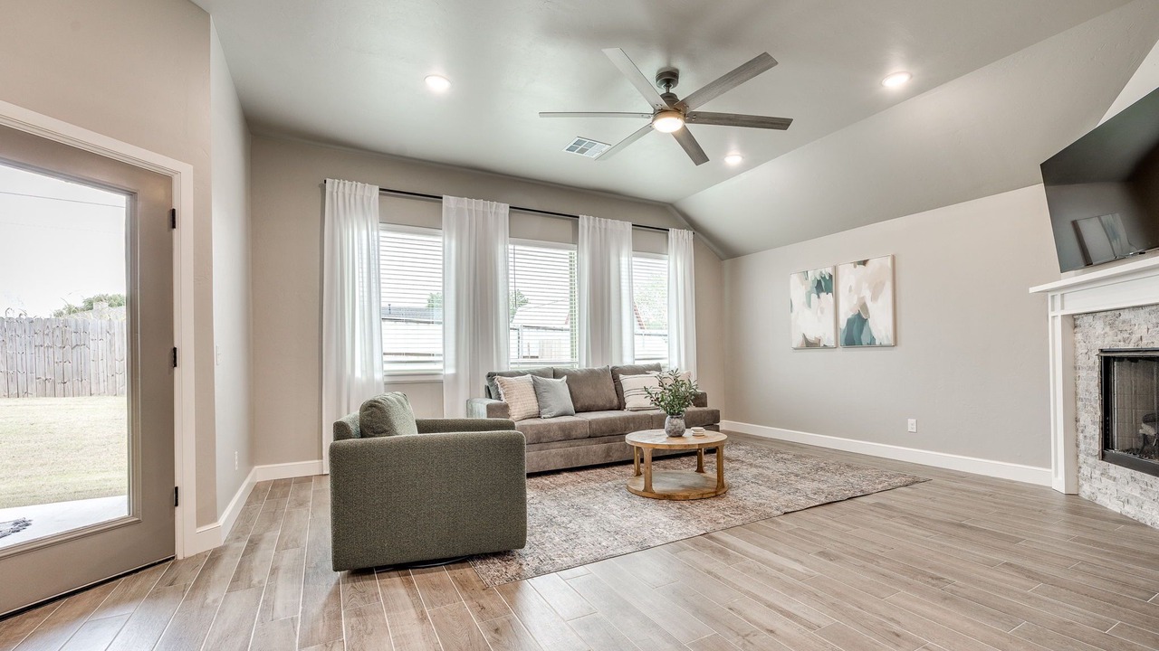 Photo of Livingroom in Norman