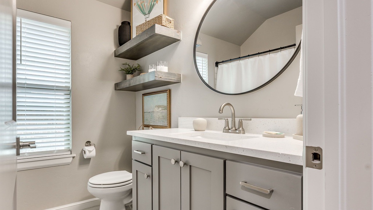 Photo of Bathroom in Norman