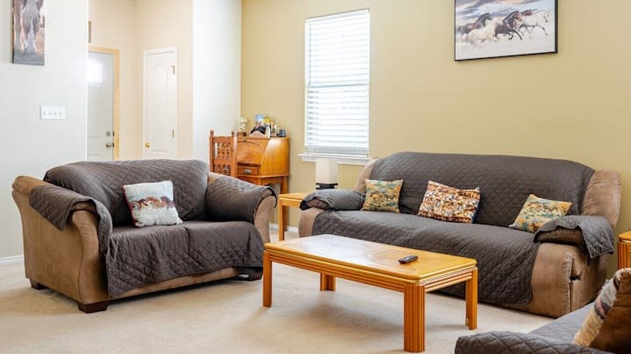 Photo of Livingroom in Westgate Heights