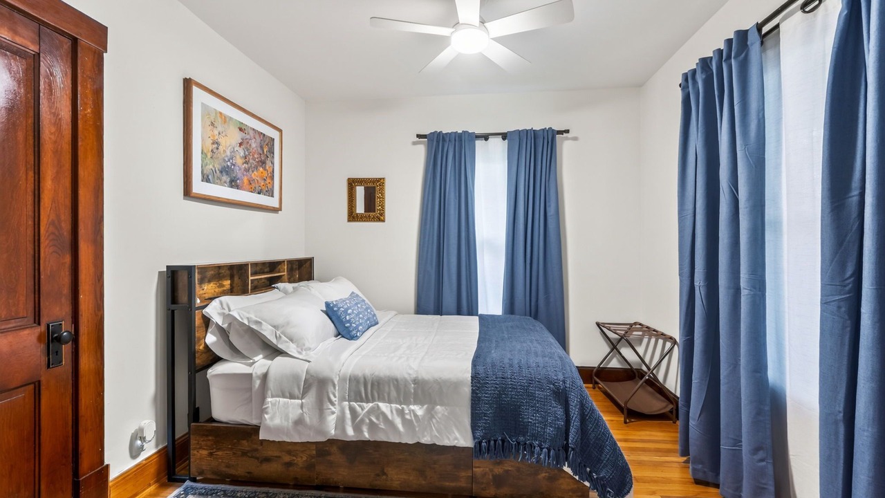 Photo of Bedroom in Grandview