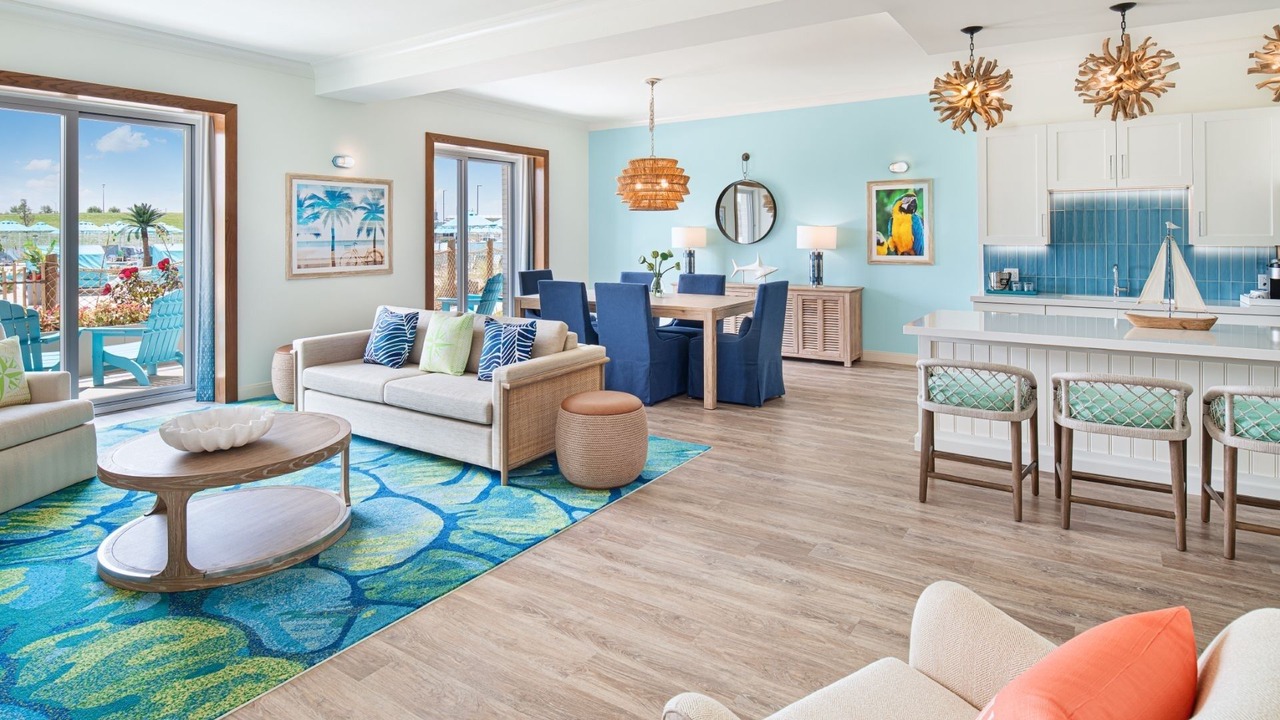 Photo of Livingroom in I-435 West KC-KS