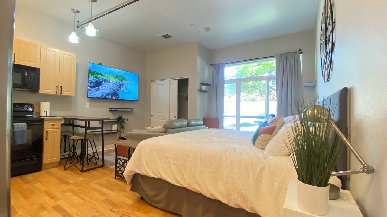 Photo of Bedroom in Greenwood Village