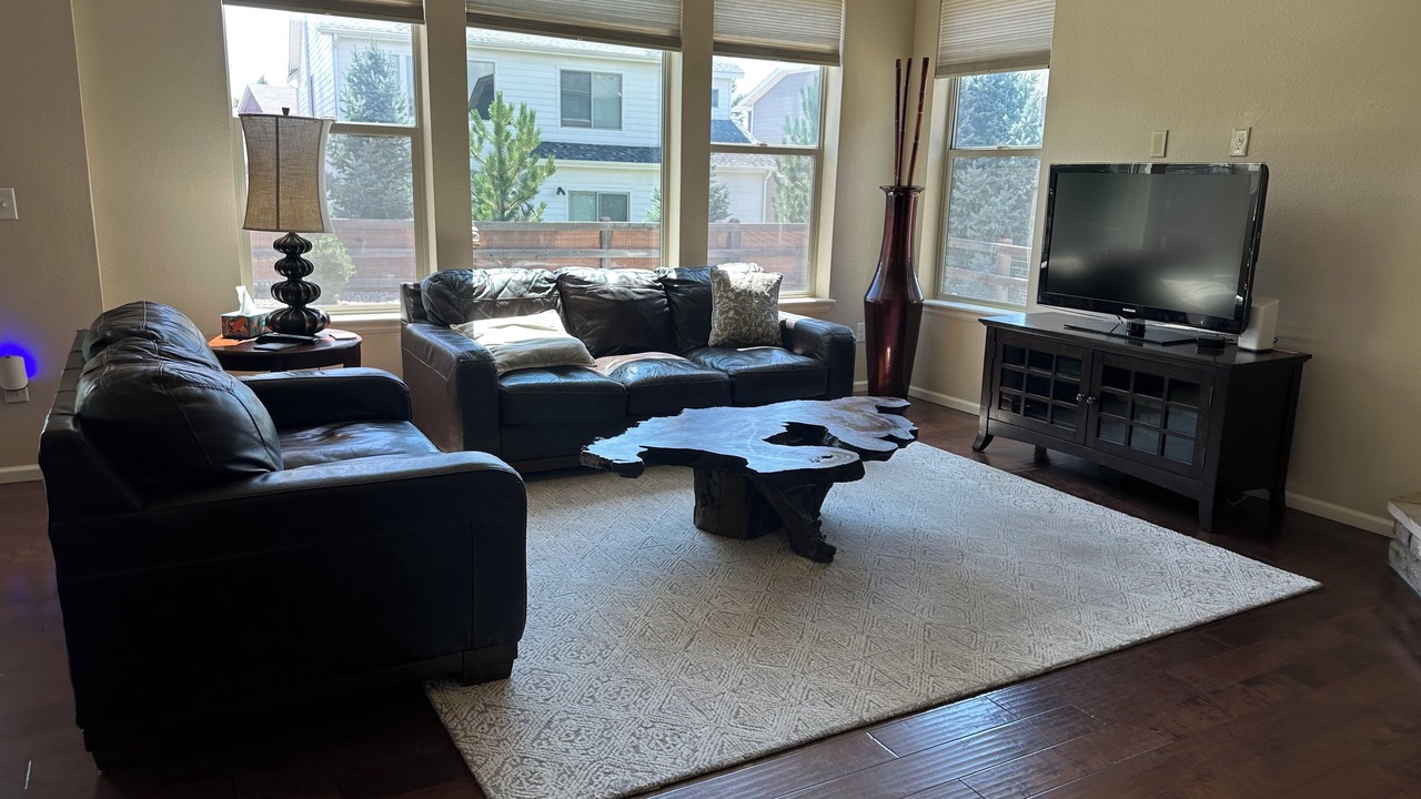 Photo of Livingroom in Centerra