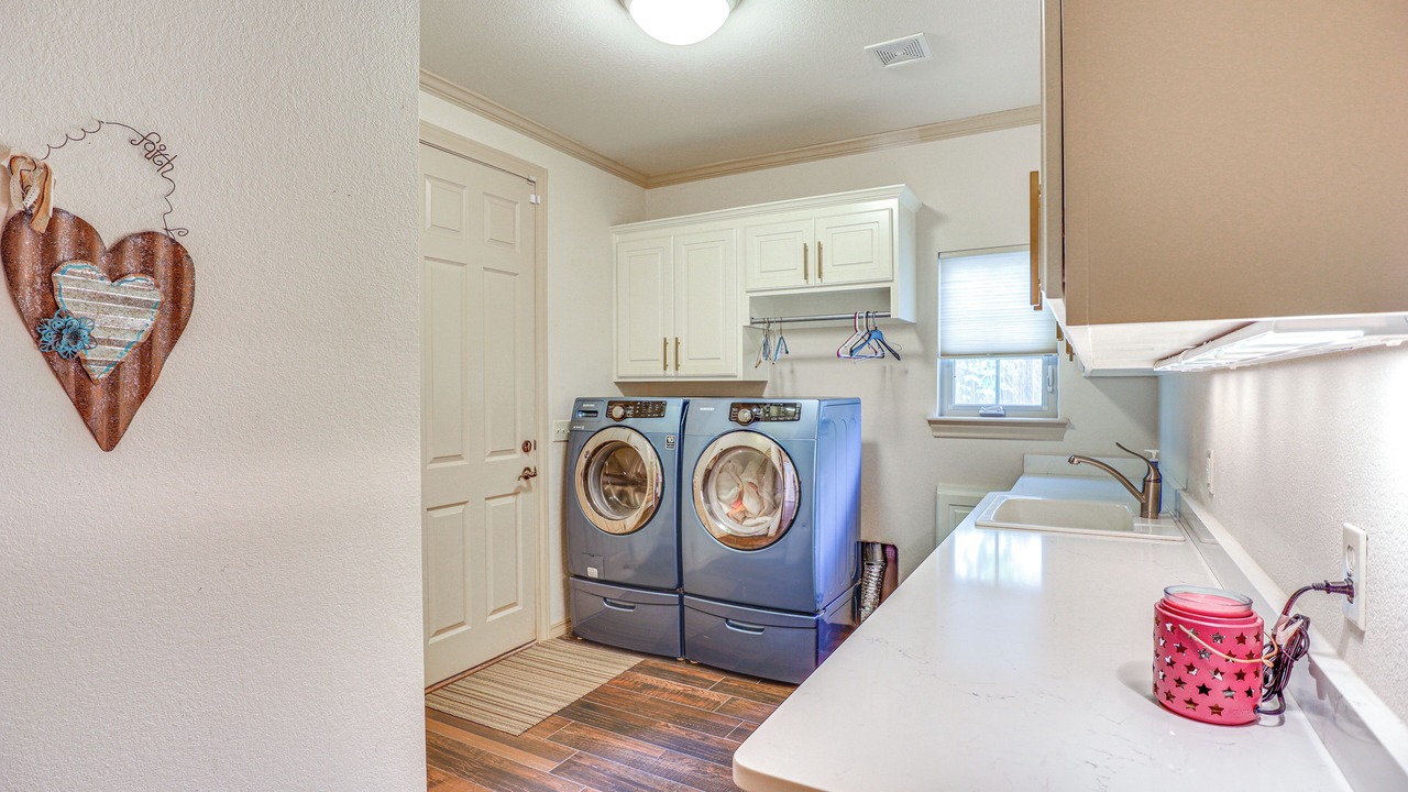 Photo of Bedroom in Canyon