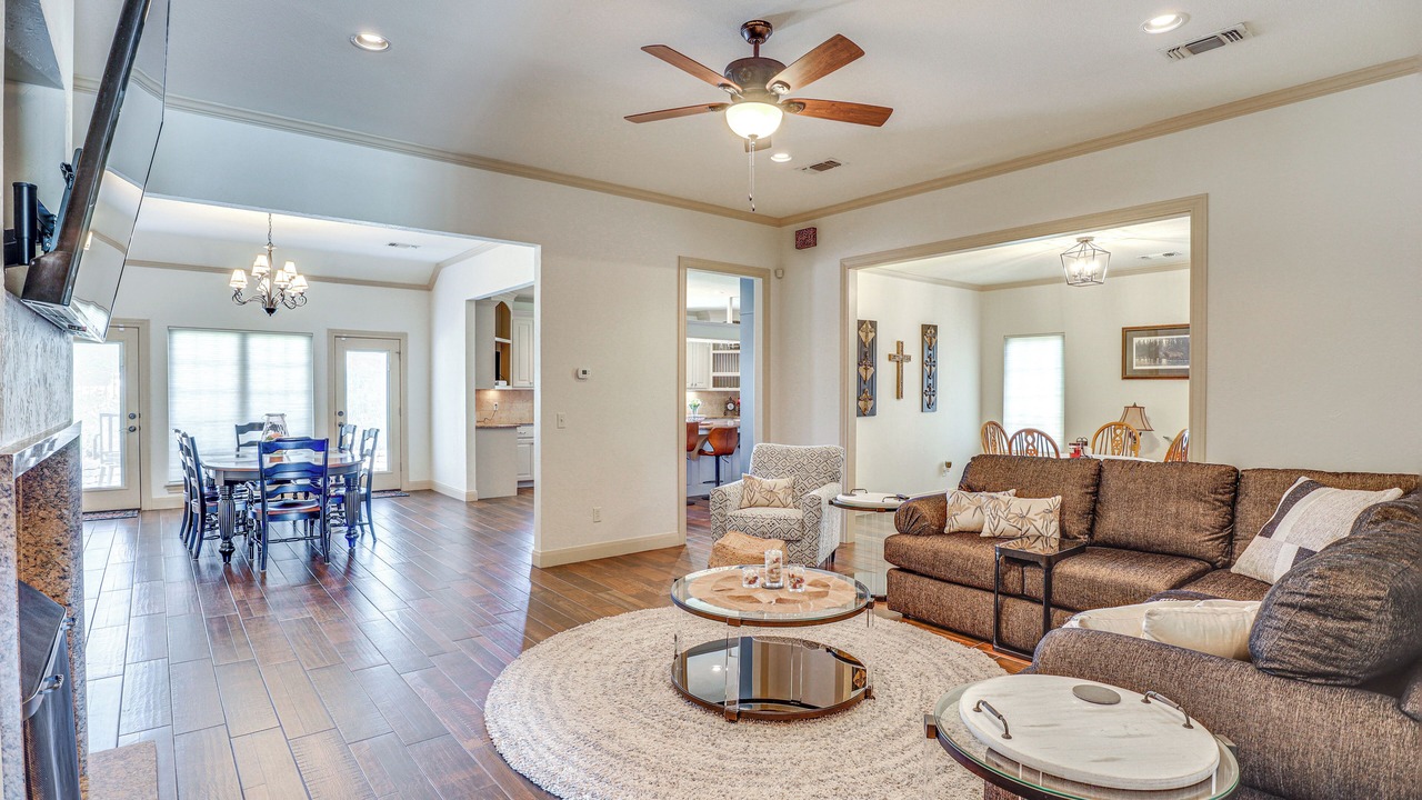 Photo of Livingroom in Canyon