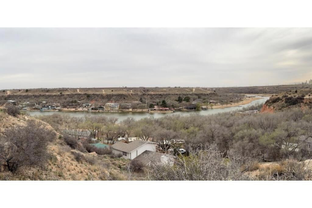 Photo of Others in Buffalo Springs
