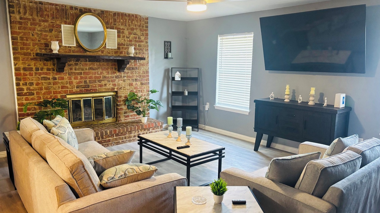 Photo of Livingroom in South Arlington