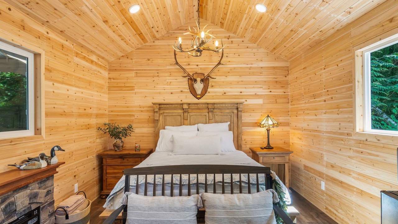 Photo of Bedroom in Mount Vernon