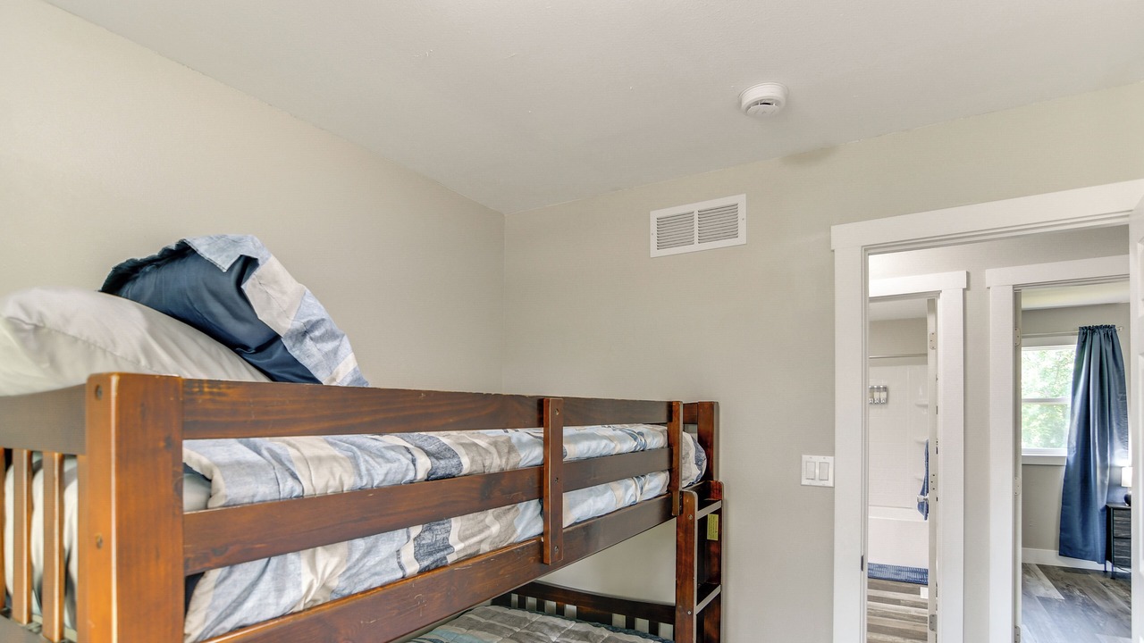 Photo of Bedroom in Polk City