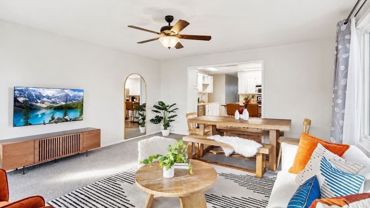 Photo of Livingroom in Lamar Heights Area
