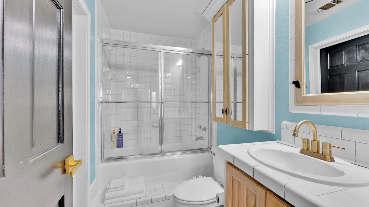 Photo of Bathroom in Joshua