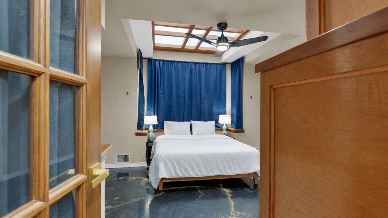 Photo of Bedroom in Joshua