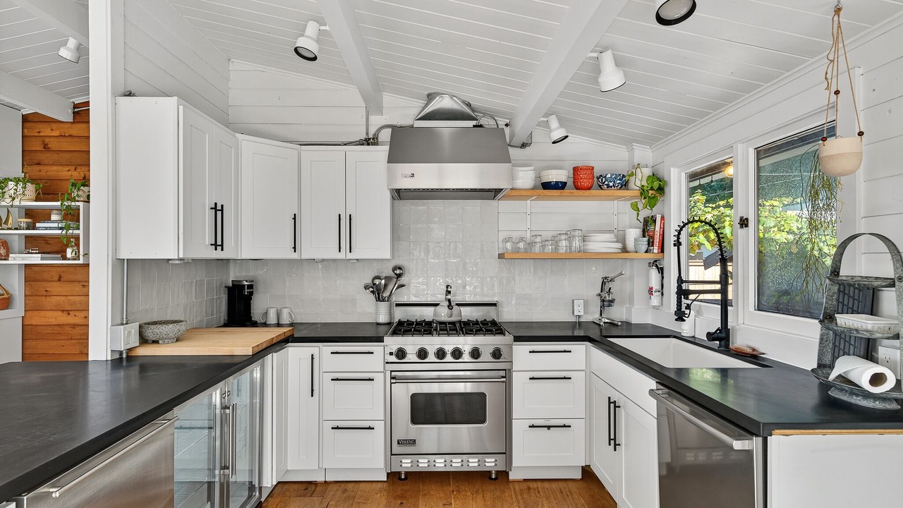 Photo of Kitchen in Freeland