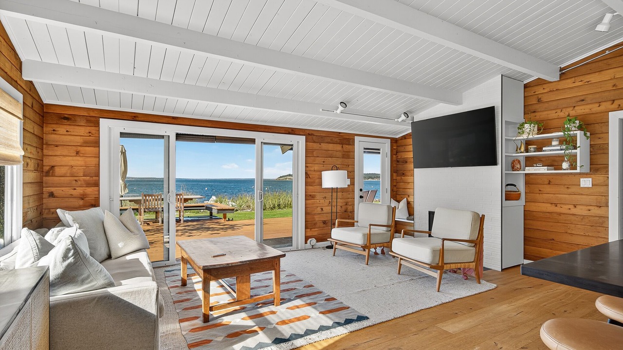 Photo of Livingroom in Freeland