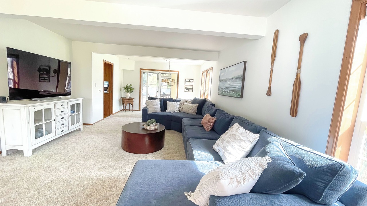Photo of Bedroom in Lake McMurray