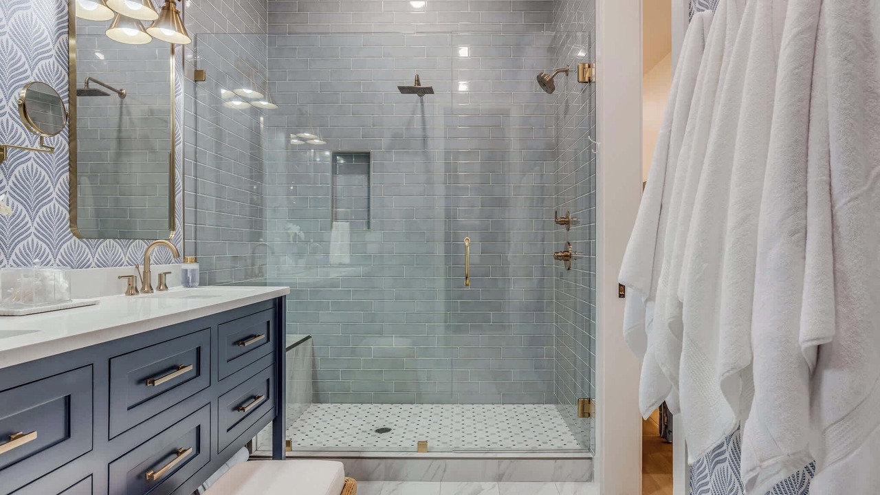 Photo of Bathroom in Eufaula
