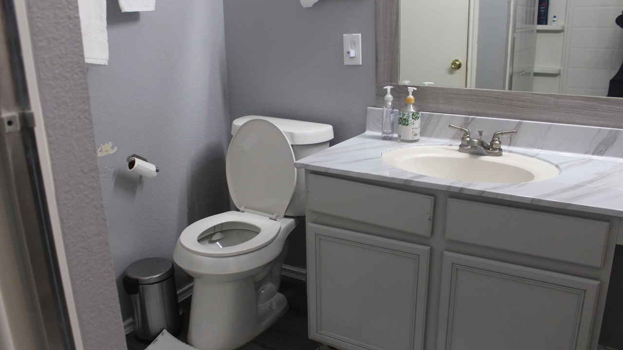 Photo of Bathroom in Southeast Arlington