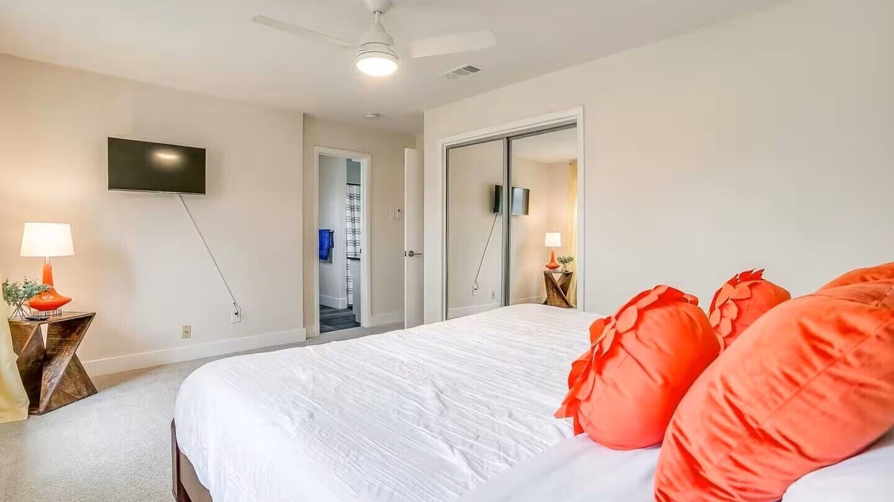 Photo of Bedroom in Grand Prairie