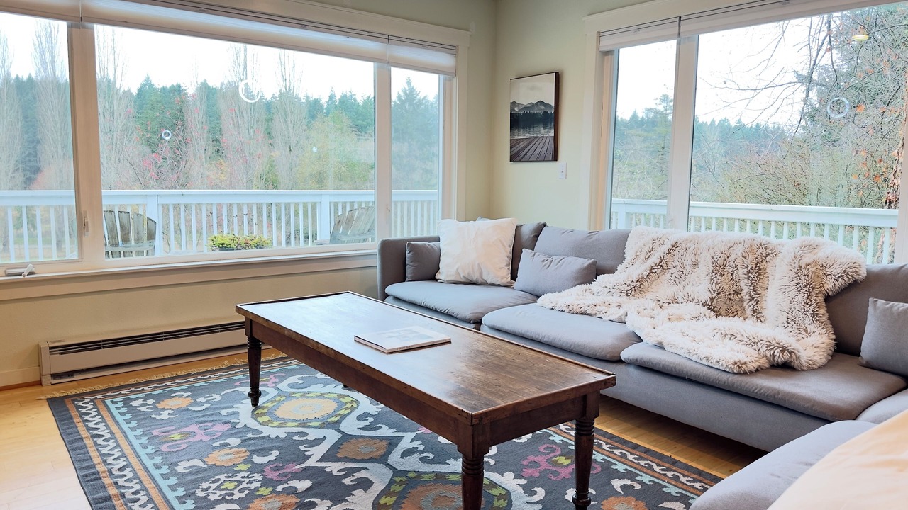 Photo of Bedroom in Eastsound