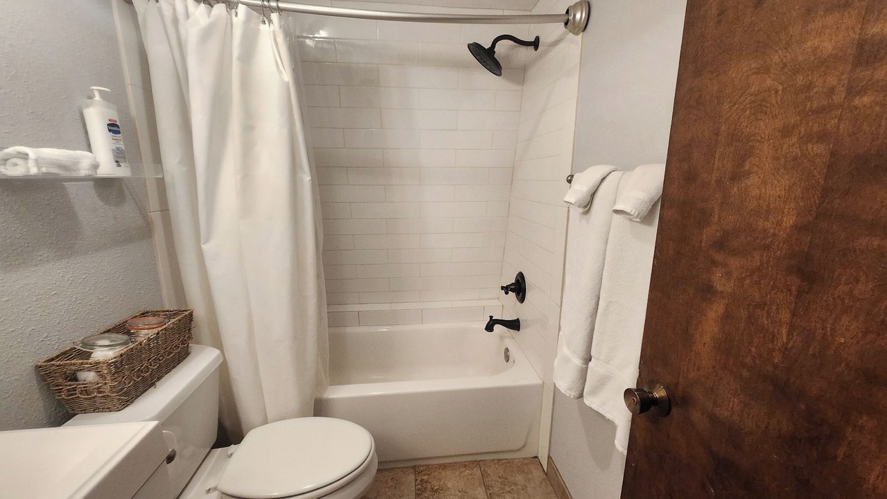 Photo of Bathroom in Ruidoso