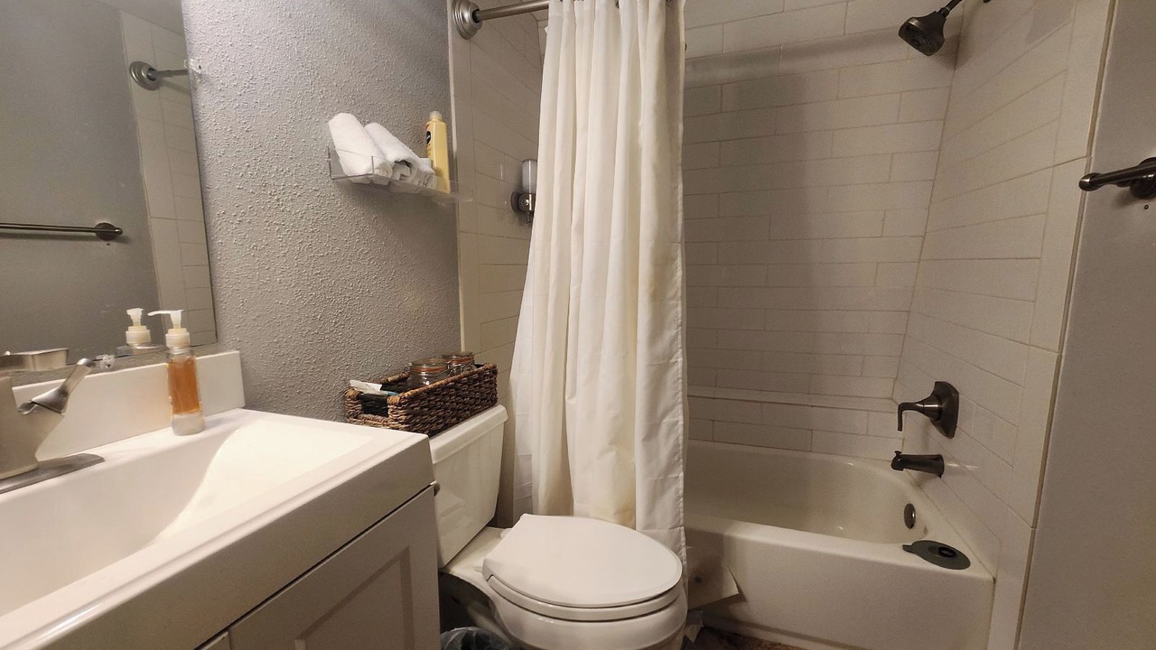 Photo of Bathroom in Ruidoso