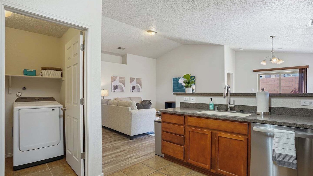 Photo of Bedroom in Rio Rancho