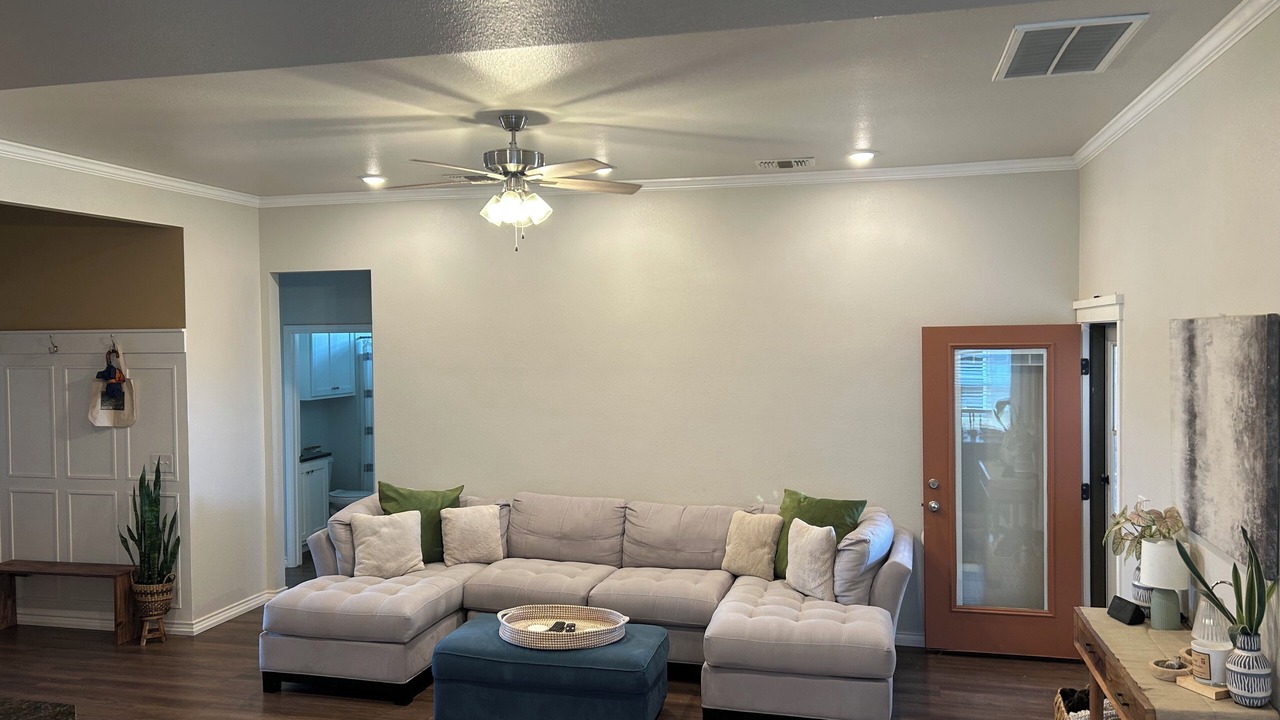 Photo of Livingroom in Wolfforth