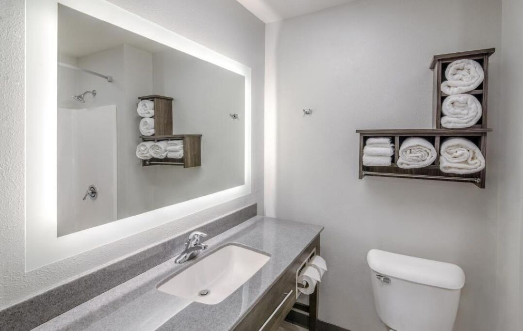 Photo of Bathroom in Beatrice