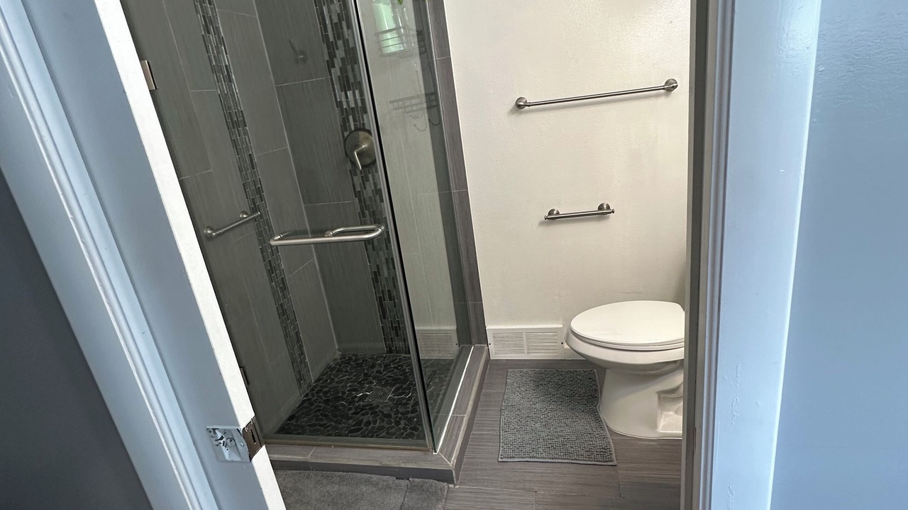 Photo of Bathroom in Mar Lee