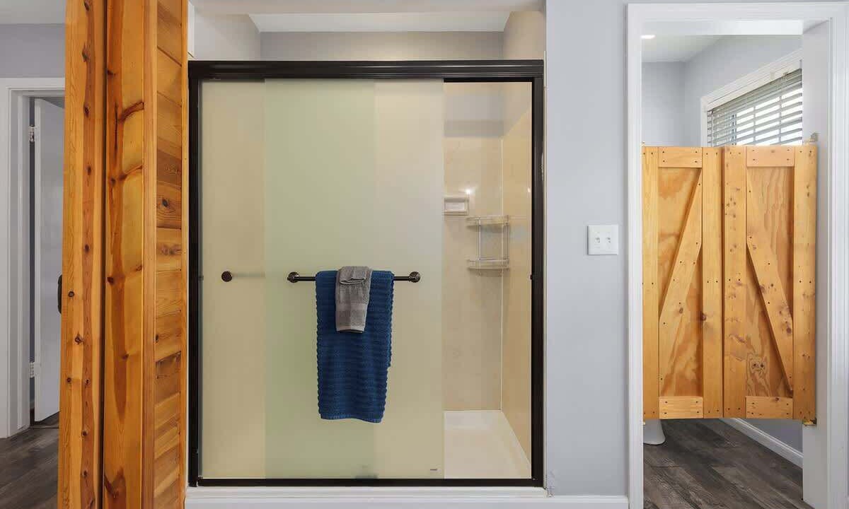 Photo of Bathroom in Grandview
