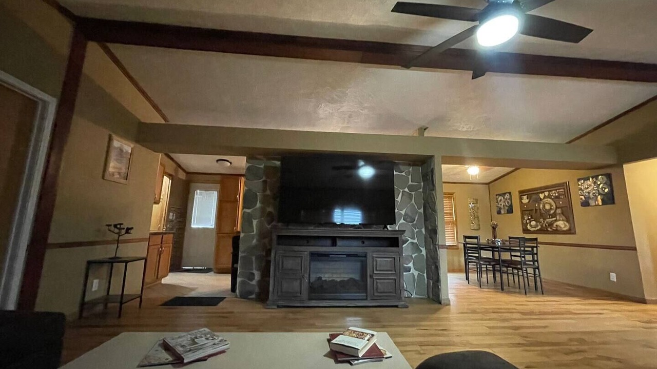 Photo of Livingroom in Council Bluffs
