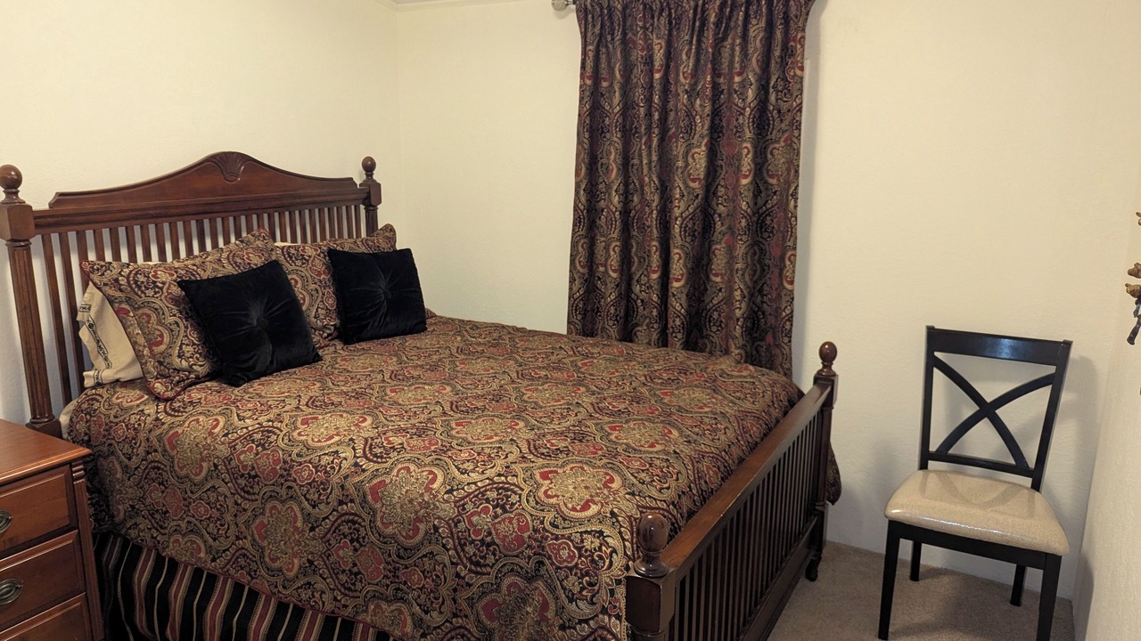 Photo of Bedroom in May