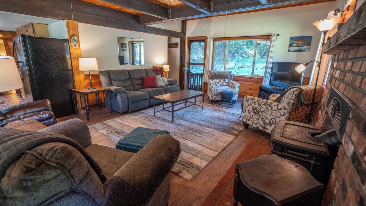 Photo of Livingroom in Joseph