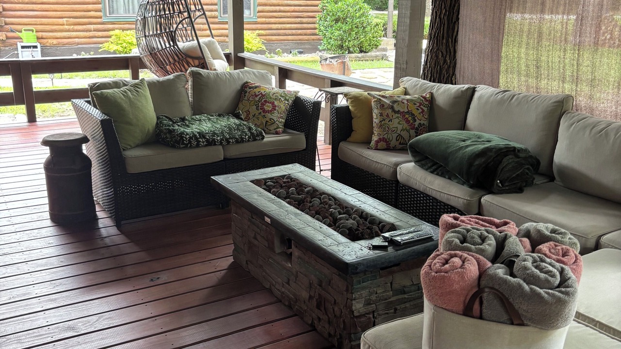 Photo of Patio Balcony in Valley View