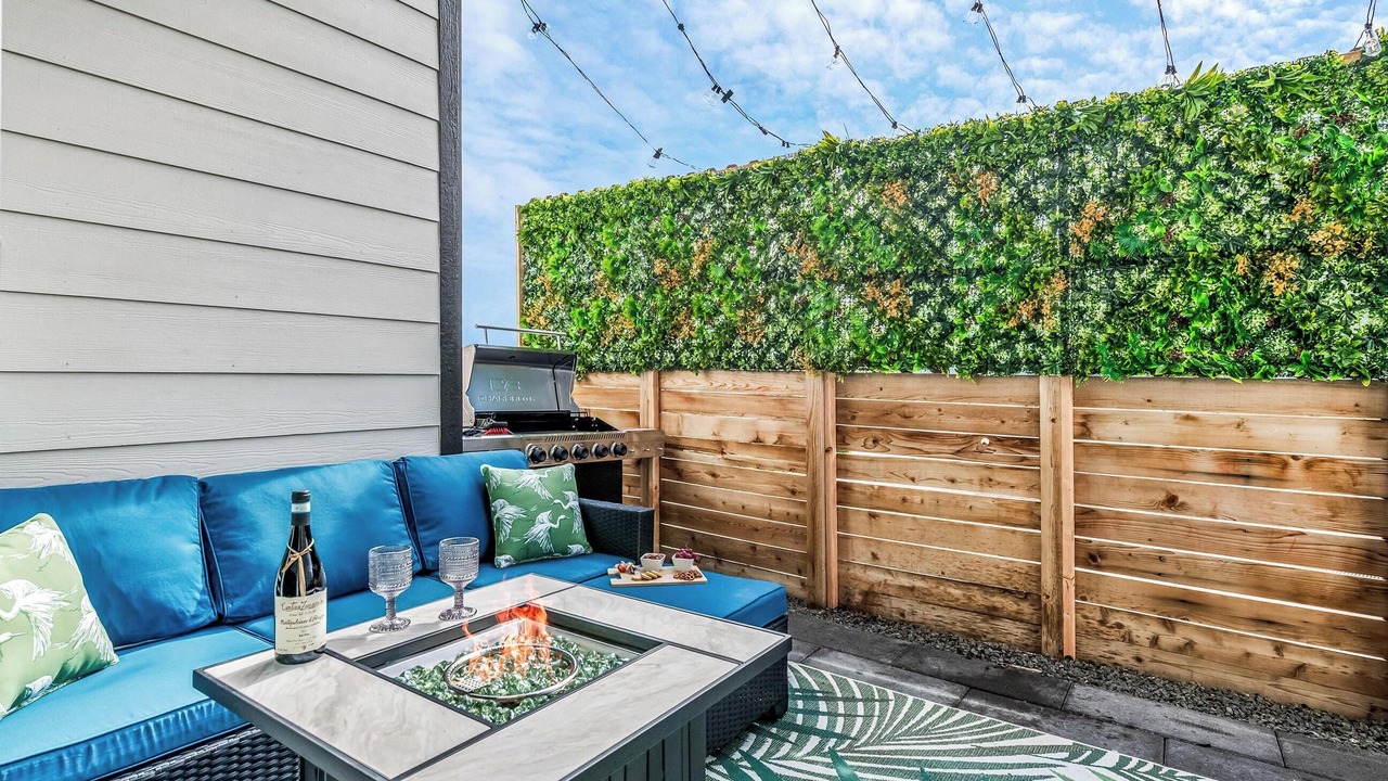 Photo of Outdoor in Dupont