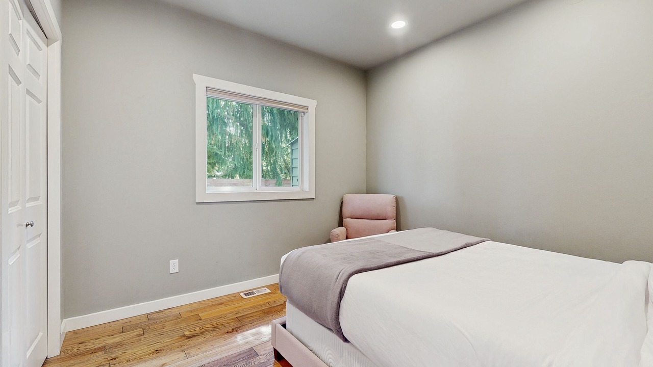 Photo of Bedroom in Camano Island