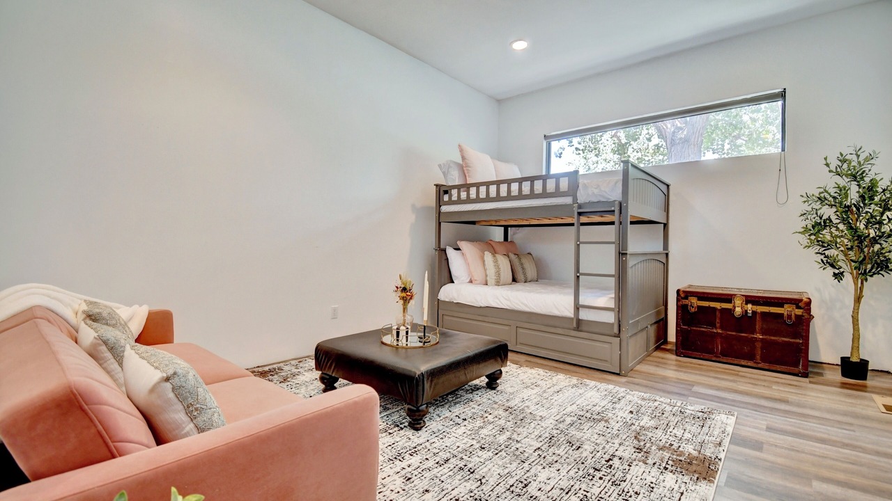 Photo of Bedroom in Albuquerque