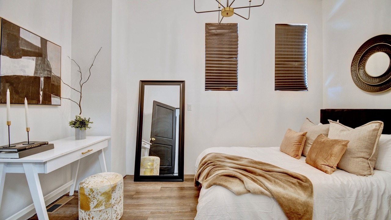 Photo of Bedroom in Albuquerque
