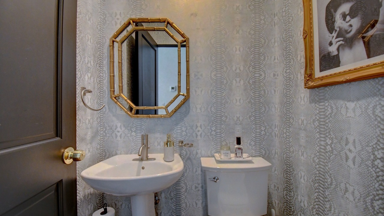 Photo of Bathroom in Albuquerque