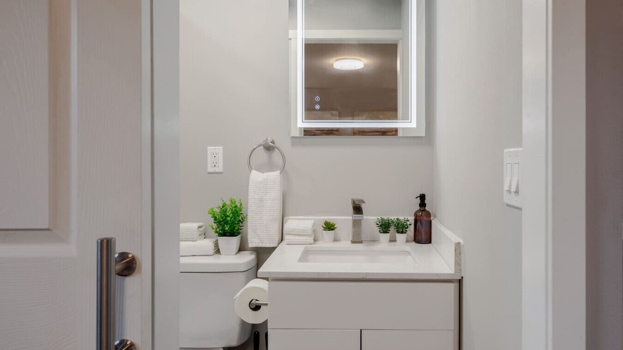 Photo of Bathroom in Bryn Mawr-Skyway
